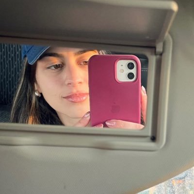 _dpederzolii's profile picture. No creo en casi nada que no salga del corazón ♥️ Hockey#8