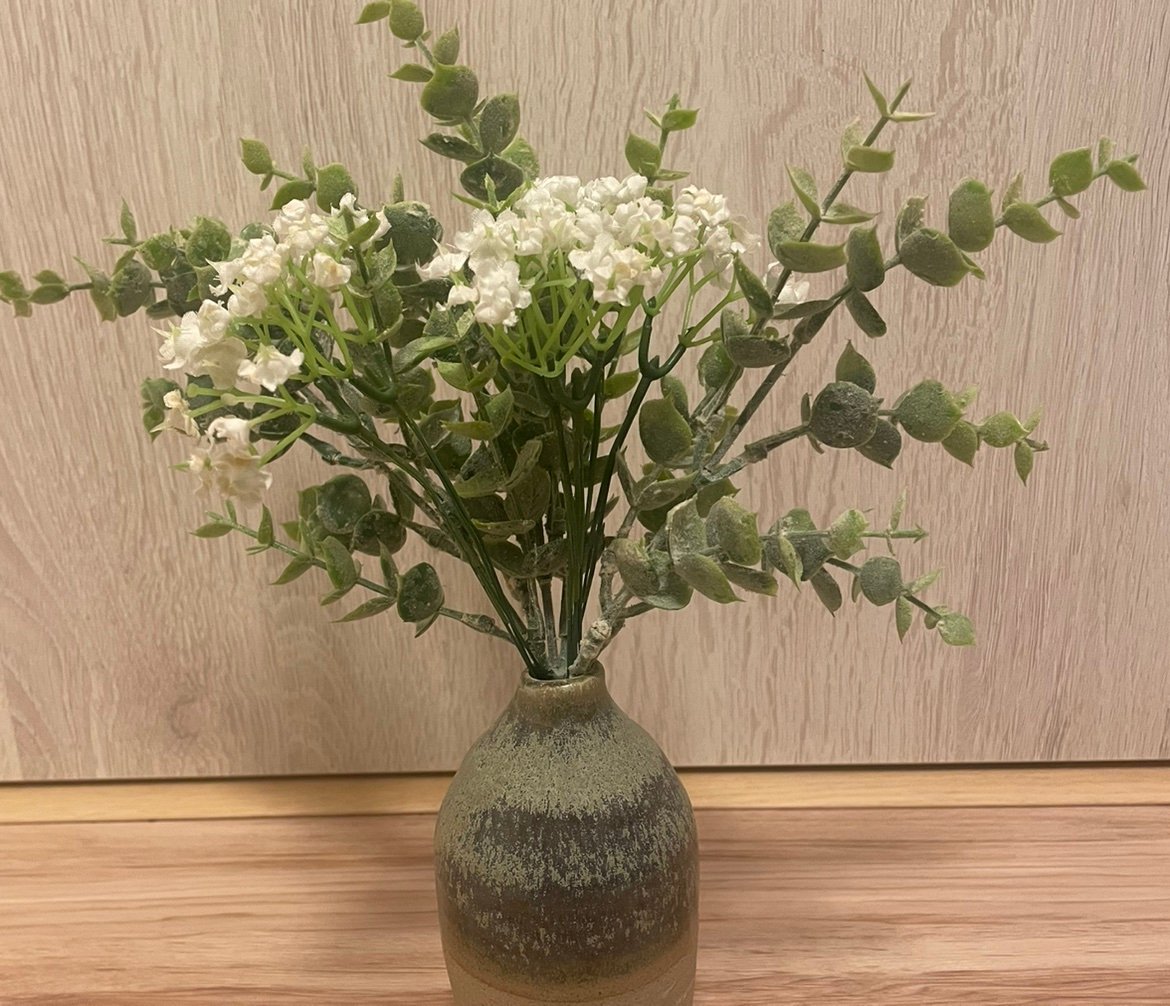 YOSHInodesign's profile picture. Webデザインをしています。猫が好きです。