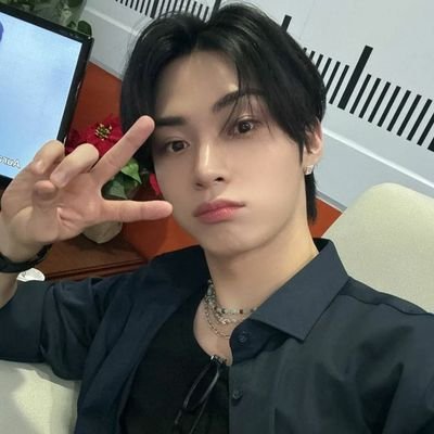 ironfistk's profile picture. 🎮    ,  「  우  •  석 」  :    𝟵  𝟴   ─    𝒍.   𝗅𝗂𝖿𝖾 𝗂𝗌 𝖺𝖻𝗈𝗎𝗍  goals , 𝗍𝗁𝖾 𝗆𝗈𝗋𝖾 𝗒𝗈𝗎 𝗉𝗎𝗍 𝗂𝗍 𝗍𝗁𝖾  ›  𝗯 𝗲 𝘁 𝘁 𝗲 𝗿.