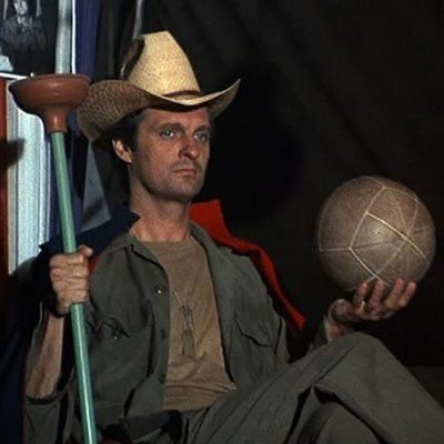 oubli_ette's profile picture. I’m on the computer!