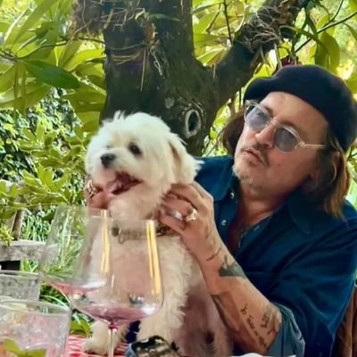 ChristJcd96828's profile picture. Actor. I love painting 🖌️🎨🎨