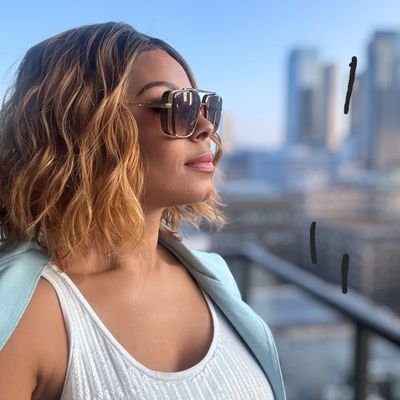 misssbaje's profile picture. Public figure 

Founder, CEO & CIO Thematic Portfolio Manager For Disruptive Innovation, Mom, Economist, And Women's Advocate.