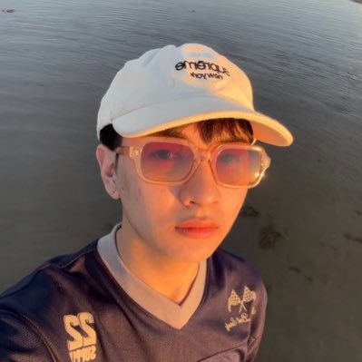 branfredrick's profile picture. look away ! @branpriv