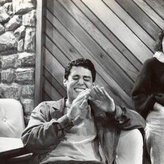 Euelr_'s profile picture. 