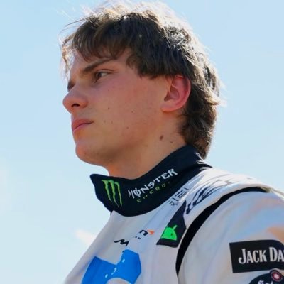 piaastris's profile picture.