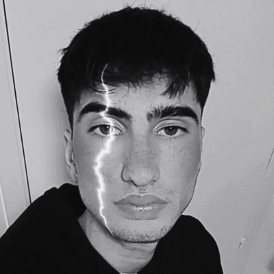 rosellblessed's profile picture. 23.