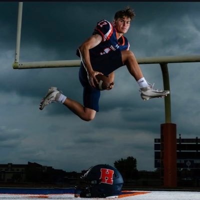 Alex_Joe_Jones's profile picture. 5”11 wide receiver from Hershey PA.3.8 GPA|717-982-0063| alejones@hershey.k12.pa.us|class of 2028