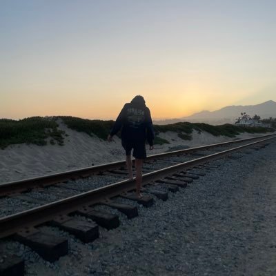 hamptn_rblx's profile picture. bloxburg builder | rblx: hamptnn |