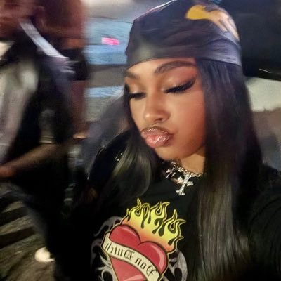 vadaamayy's profile picture. IG: vp.mitchell 🦂