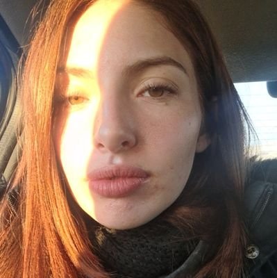 Chicacademica's profile picture. 