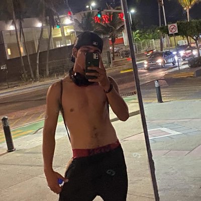 DuranDason's profile picture. Twink-boy 🥴