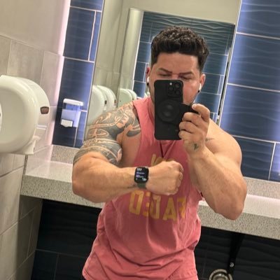 skunk_squa23368's profile picture. discord now open👇
https://t.co/vZZRW6Jixe