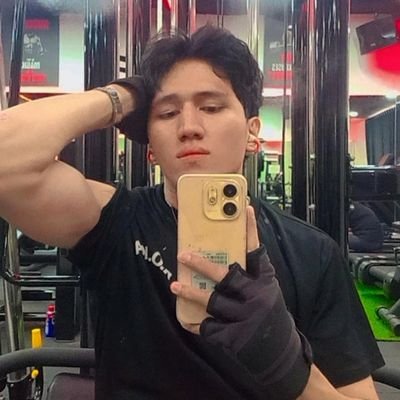 ReksimGold's profile picture. 