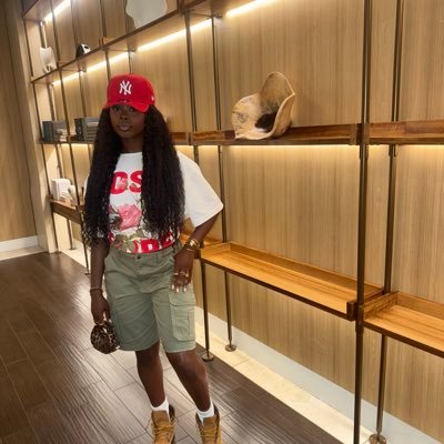 TrillaAsh's profile picture. 07|01 🥳 ig:trilla_ash_