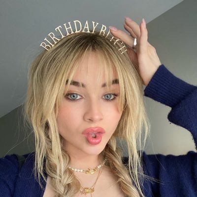 slutlftv's profile picture. album 12 track 7