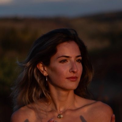 sophiainvesting's profile picture. Living one trade at a time. Music & markets ❤️