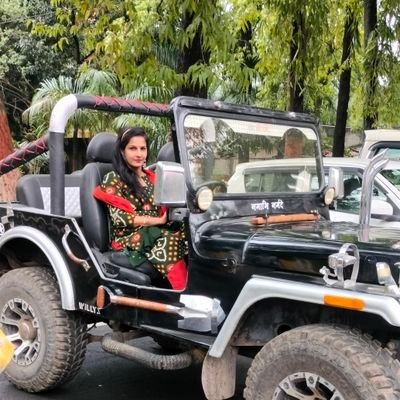 NunaAbhilasha's profile picture. आप सोशल मीडिया इंचार्ज 
Ex आम आदमी पार्टी जिला अध्यक्ष (एजुकेशन विंग) जबलपुर
Fashion Influencer....