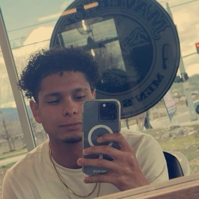 Schreibe1Elijah's profile picture. 