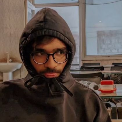 slayerofwarloks's profile picture. trading sanity for cube :)

hungry for beef noodles