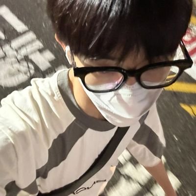 perkedelgosonkk's profile picture. yapping about college, retweet almost abt winwin.