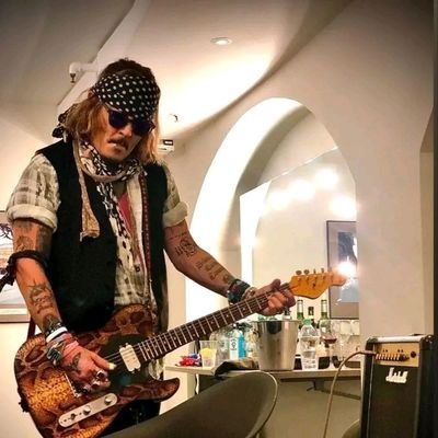 RyanPaeve12404's profile picture. 