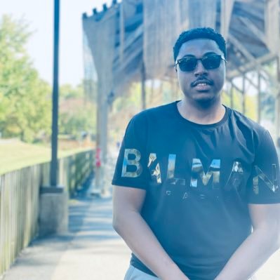 __Damolar's profile picture. #Auspicious #TechSupport