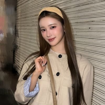 wiz1_miUjackets's profile picture. #櫻井美羽  #村上璃杏 #川本笑瑠 #大熊和奏 #降幡愛 #大西亜玖璃 #AiScReam