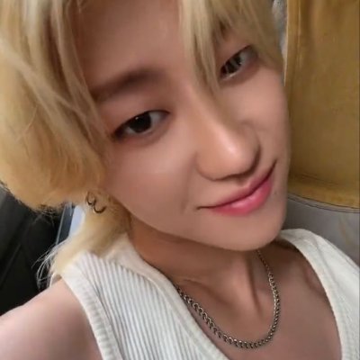 HaowithGyu's profile picture. (っ◔◡◔)っ ♥ 𝐻𝑒𝒶𝒹 𝒻𝓊𝓁𝓁 𝑜𝒻 𝓈𝓉𝑜𝓇𝒾𝑒𝓈, 𝒻𝒾𝓃𝑔𝑒𝓇𝓈 𝓇𝑒𝒻𝓊𝓈𝒾𝓃𝑔 𝓉𝑜 𝓉𝓎𝓅𝑒 ♥ 
🌸 ᴛᴀᴇᴋᴏᴏᴋ ☆ ɢʏᴜʜᴀᴏ ☆ ʙᴛꜱ ☆ ꜱᴠᴛ
▪︎ 29