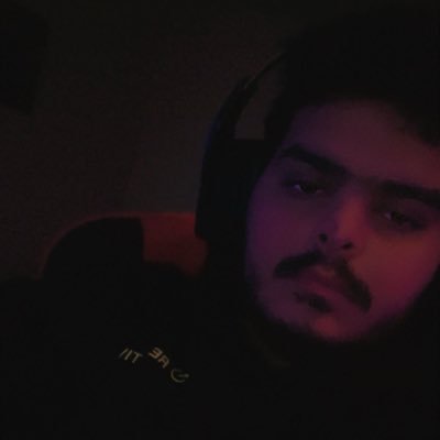 Tanxvx's profile picture. Exhale all the bullshit, and live ur life.