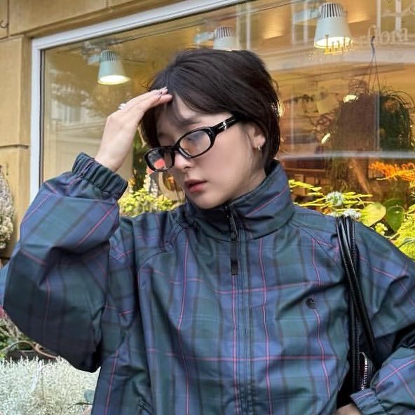 HiSeul210's profile picture. 