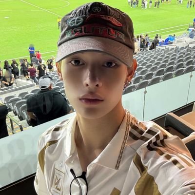 mescortis's profile picture. ㅤ 𖹭.ᐟ loves cortis