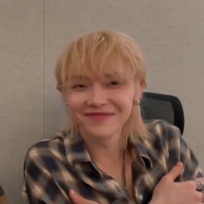 hanniesbraid's profile picture. currently experiencing HUGE &team/nichoju brainrot | kpop acct for @mooncryptid | @/saltyparkjimin in another life