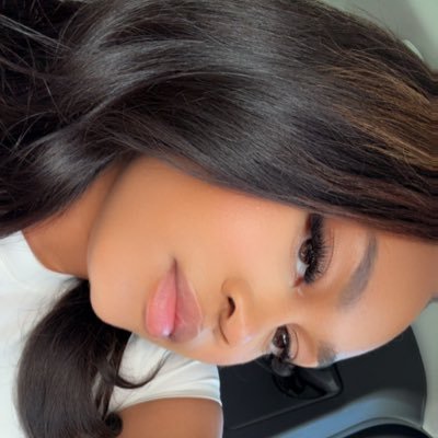 sydnichristi's profile picture. Multidisciplinary Artist https://t.co/BL92R9QTFf 🖤