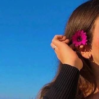 Janvikakaur96's profile picture. Moonchild with big dreams 🌙