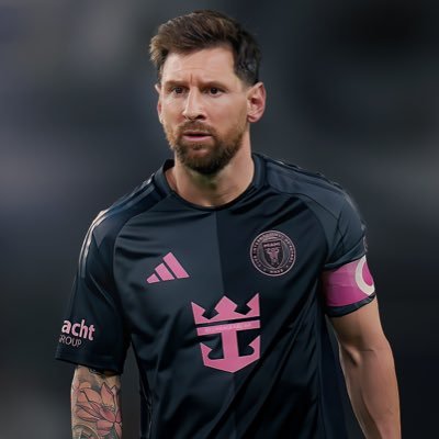 AKIN8_8's profile picture. • قليلَ الظّهُور .. عظيمُ المُقامِ عند الحضور | @AKIN_8_8