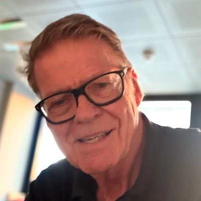 ErnstVeste7651's profile picture. 