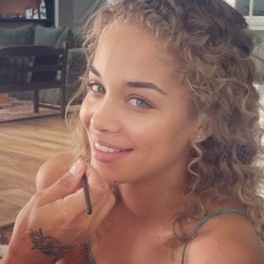 Yapperplumjam's profile picture. اوفرشيرنق