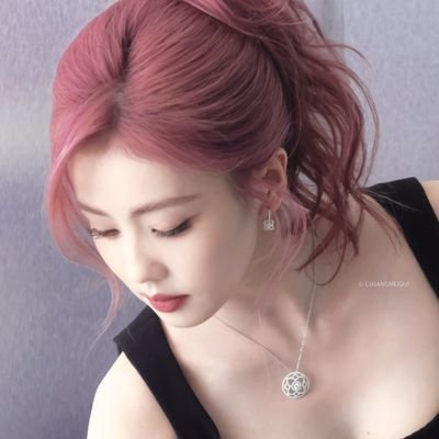 @bailuniverse