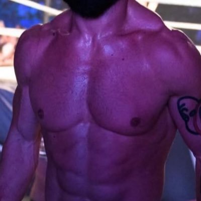 LeftNoParadise's profile picture. No 𝐄𝐆𝐎𝐒, no 𝐋𝐄𝐀𝐃𝐄𝐑𝐒 | The prin𝐗e always is one step ahead of the game, evolving into the greatest each time - @FinnBalor Roleplay.