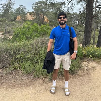 gauravm_4's profile picture. 