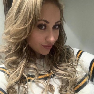 Rose66353894201's profile picture. 