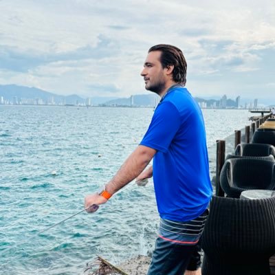 reallyram's profile picture. iOS Dev. Building AI app for wellness. Past - Crowdfire, Heady, Extentia