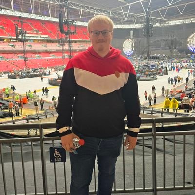 RyWxmFC's profile picture. 33                                                                                   
Wrexham AFC 🔴⚪️