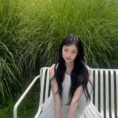 ianiejeong's profile picture. ₊˚⊹ᰔ h2h’s dopamine, 정이안. https://t.co/v02fG7Bscb