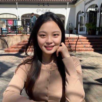 AiiaBuilds's profile picture. building AI that understands taste & beauty — maybe people.   founder of AestheticIntelligence Circle & RoomX 🌸   software engineer (AI Infra) @Amazon