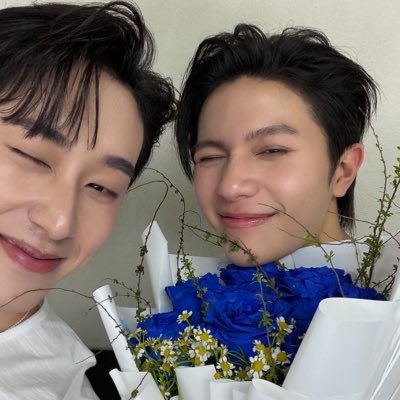Starlight_0205's profile picture. glad we met - WILLIAMEST🎸🦈 #wesley🥚🐶🐬🎀🫧🩵