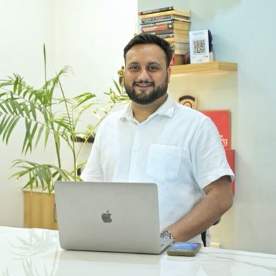 akashvaa's profile picture. D2C Dreamer | Sports Buff | Business & Media Nerd | Politics Junkie | Built a ₹4 Cr Ad Agency. Just getting started.