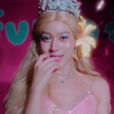 praewaengjaa's profile picture. #Lego_Rapeepong @REALXLG 🐈 |#FordAllan 🩵💙 @FFORDFUL| #diamondnrk_ 💎 @Diamondnrk | Wicked🩷💚| KATSEYE