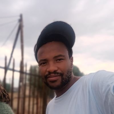 strues_bob's profile picture. Seize the day and do something that makes you smile daily. I have always lived in Bloemfontein, I was born and bred here.