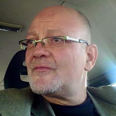 DanielMamp554's profile picture.